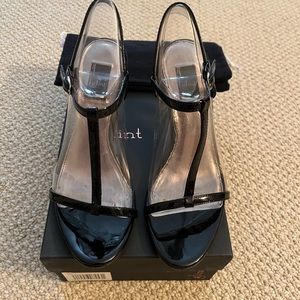 Glint : Stappy patent leather sandals:like new